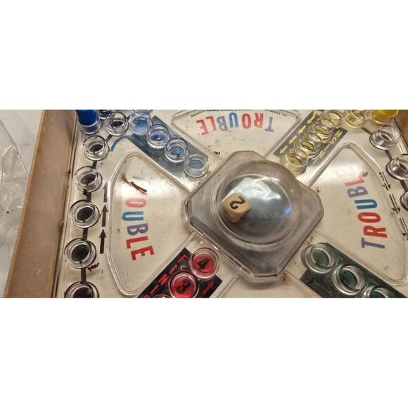 Vintage 1965 Trouble Board Game By Kohner Bros. Pop-O-Matic Chase Game Complete - Picture 5 of 6